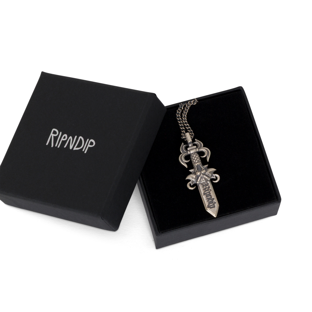 COLLAR NERM DAGGER (PLATA)