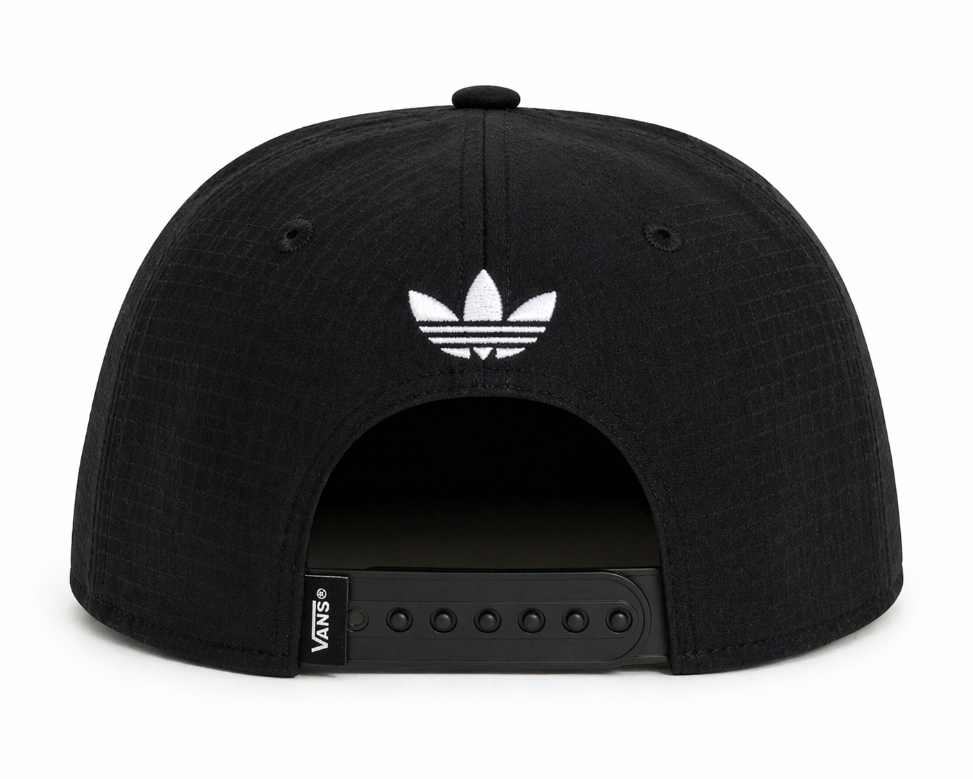 GORRA ADIDAS NEGRA (ajustable)