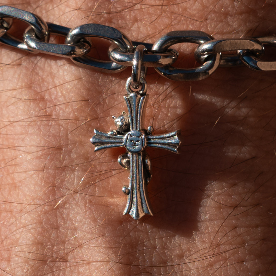 BRAZALETE CHARM CROSS (PLATA)