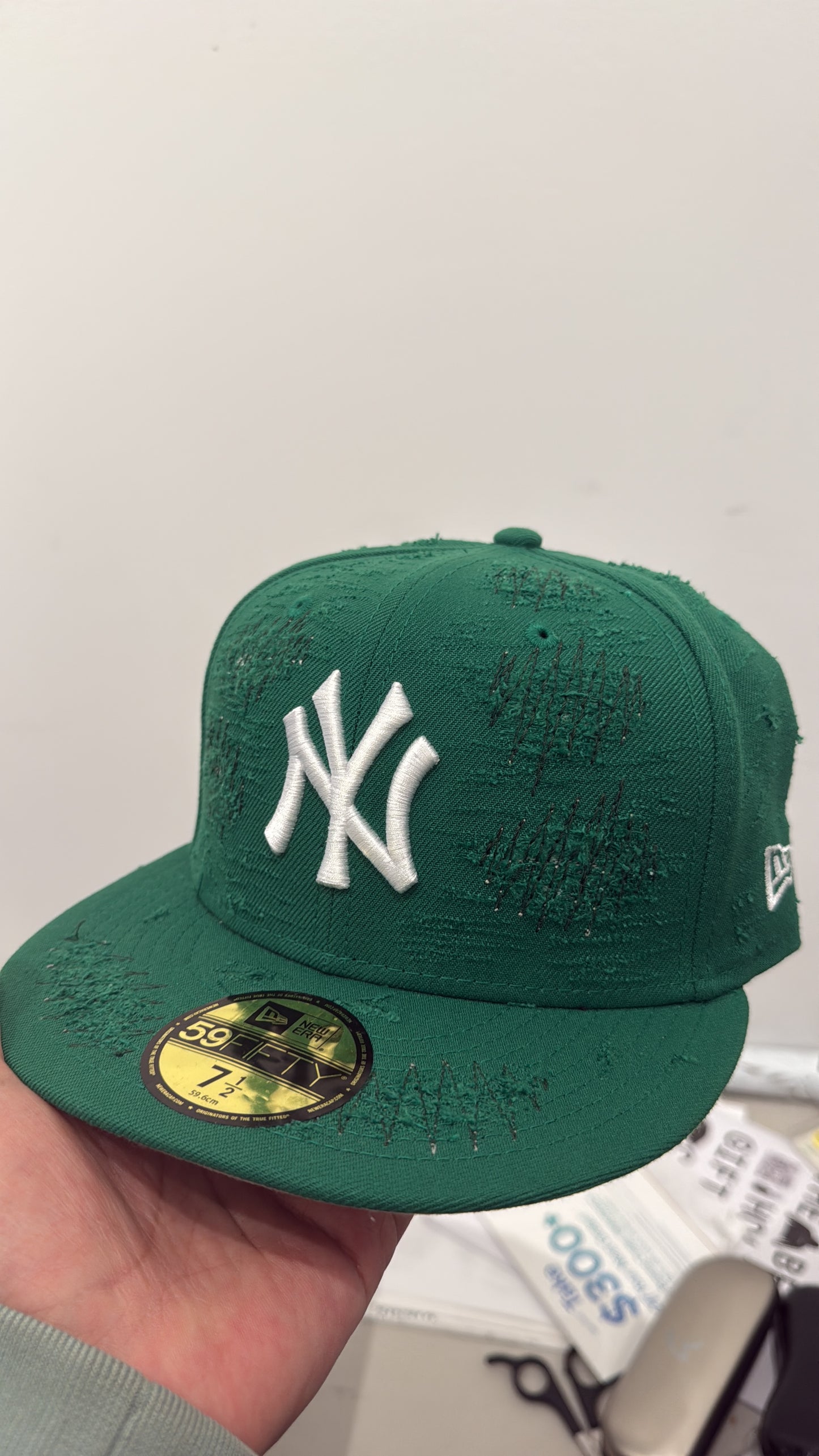 GORRA NY (7 1/2) by “BUZZIN CLOUT” (Personalizada)