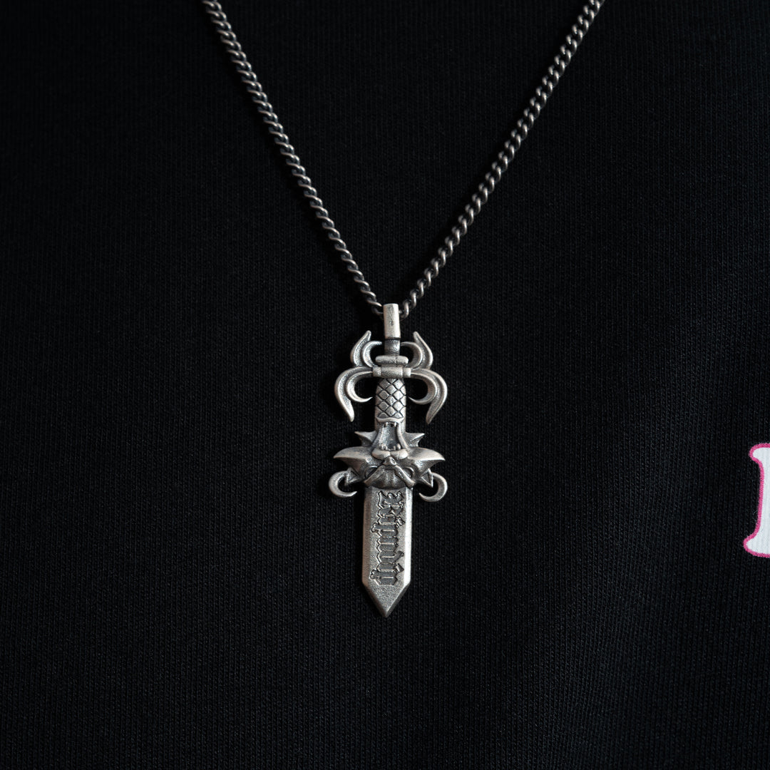 COLLAR NERM DAGGER (PLATA)