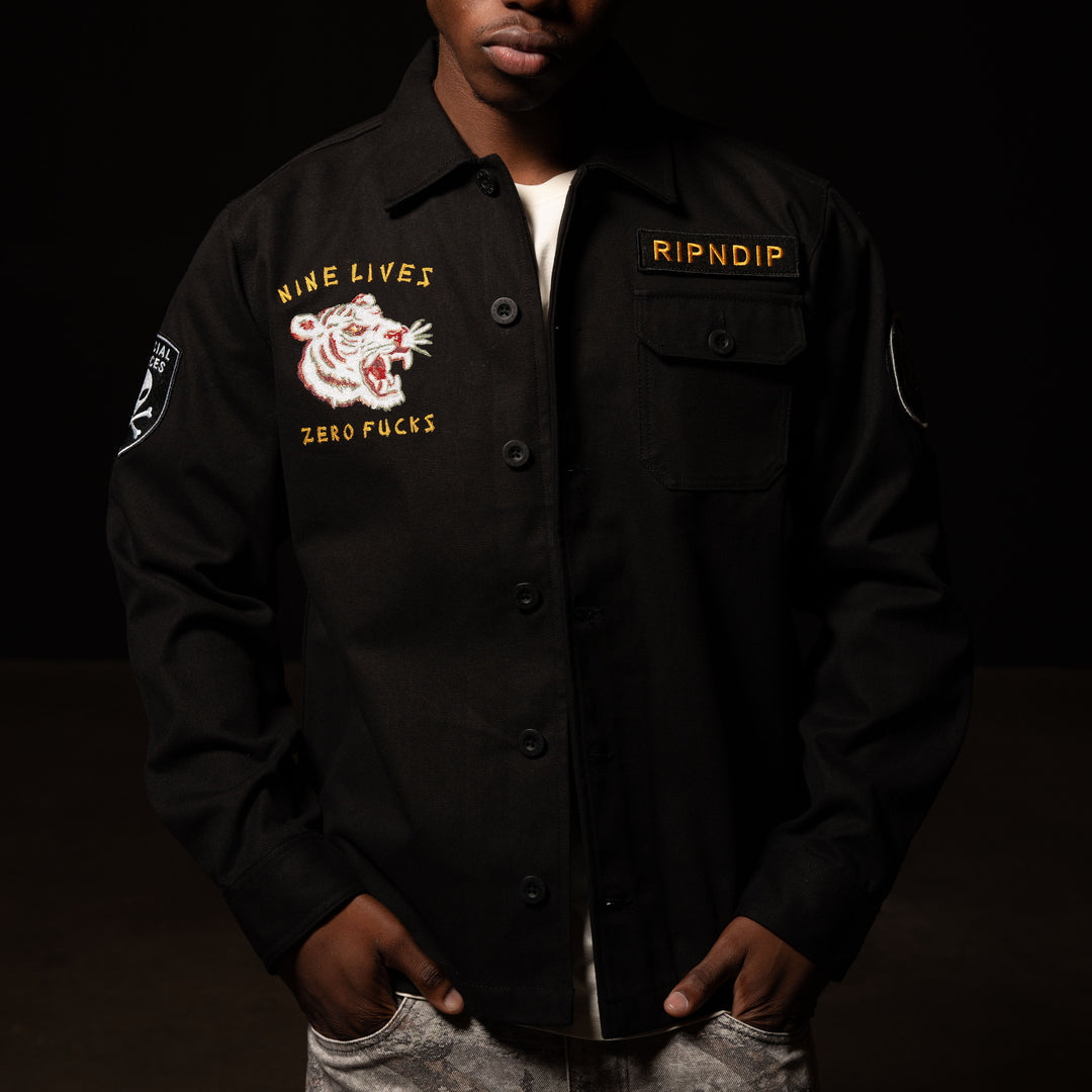 JACKET NINE LIVES MILITARY (BLACK)